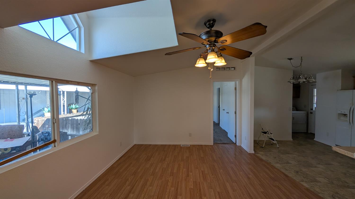 1218 E Cleveland Ave #83, Madera, CA 93638