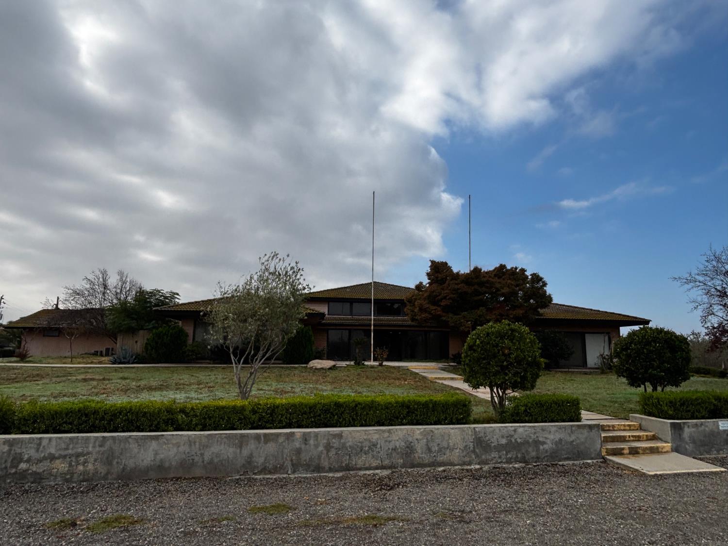 32380 Avenue 10, Madera, CA 93636