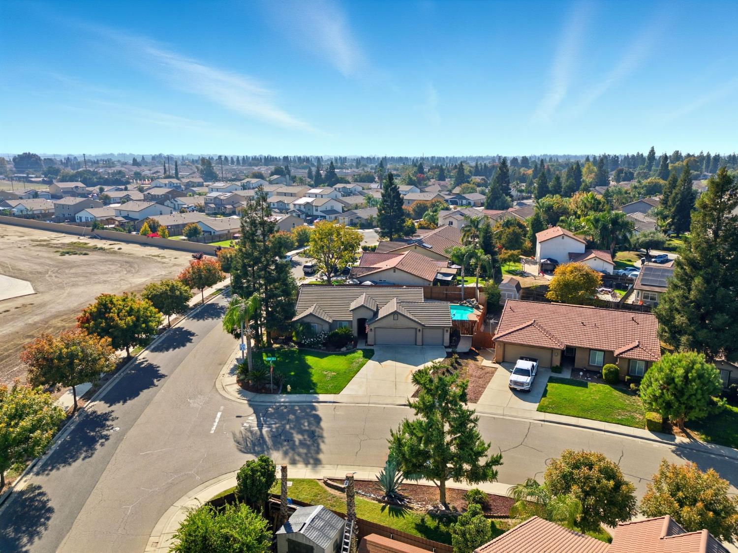 2431 S Cedar St, Visalia, CA 93292