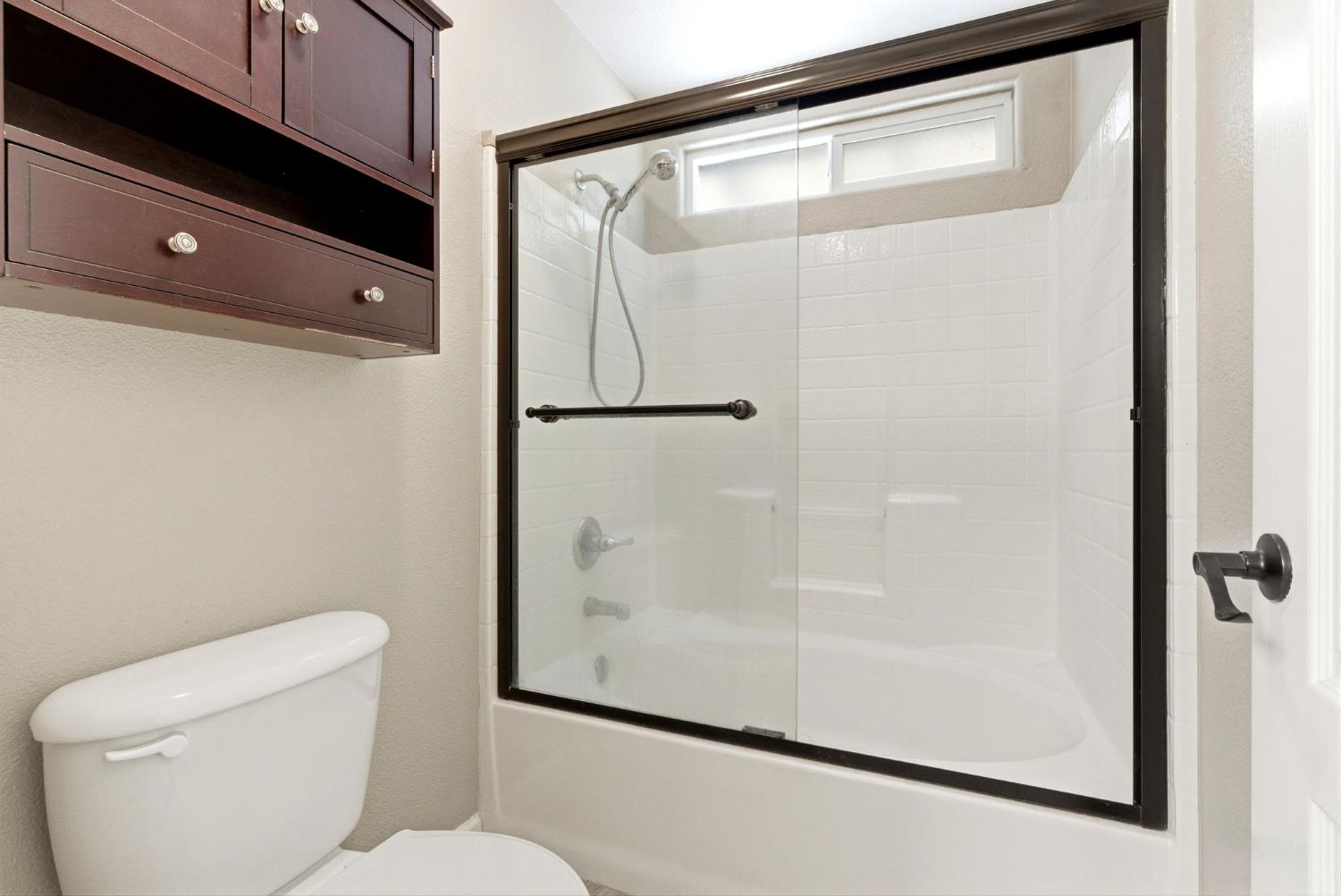 2431 S Cedar St, Visalia, CA 93292