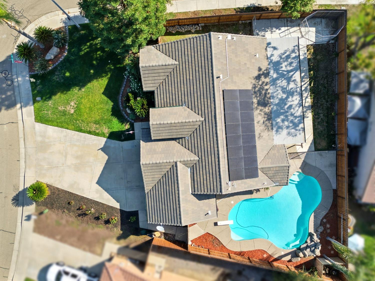 2431 S Cedar St, Visalia, CA 93292