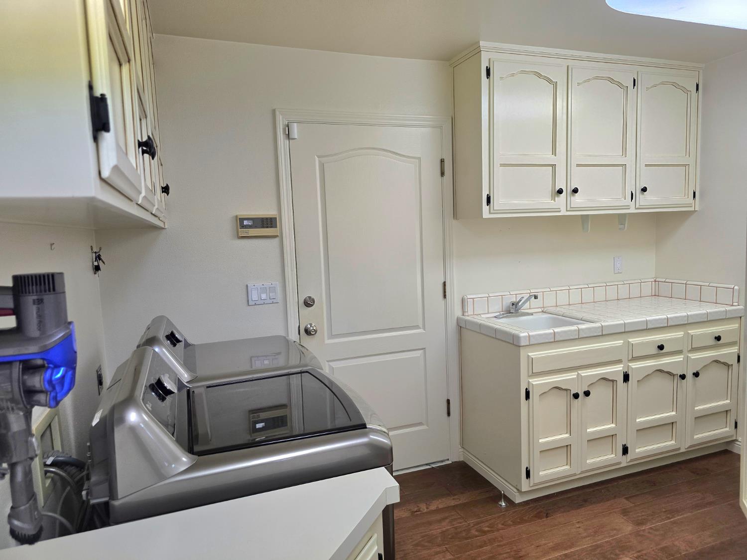 10111 Spanish Bay Dr, Fresno, CA 93720