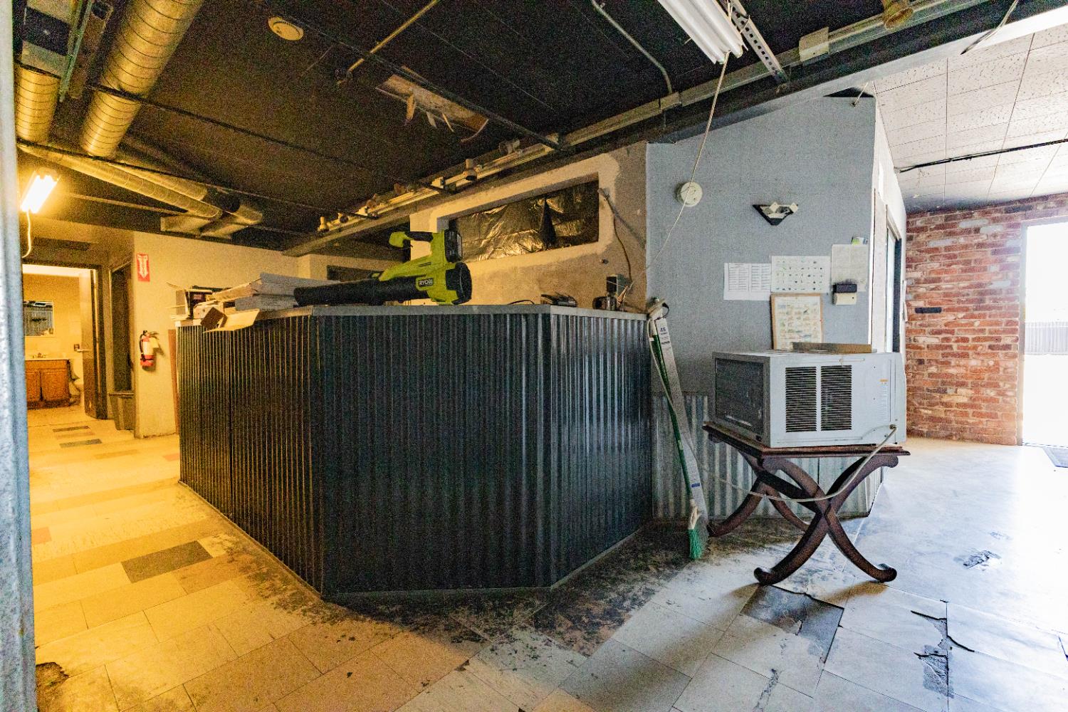 4637 E Turner Ave, Fresno, CA 93702