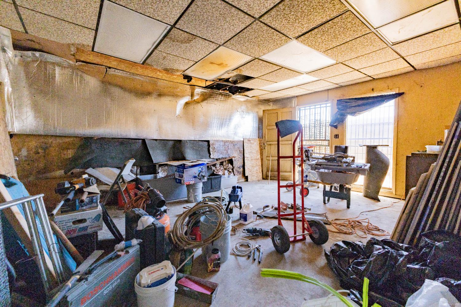 4637 E Turner Ave, Fresno, CA 93702