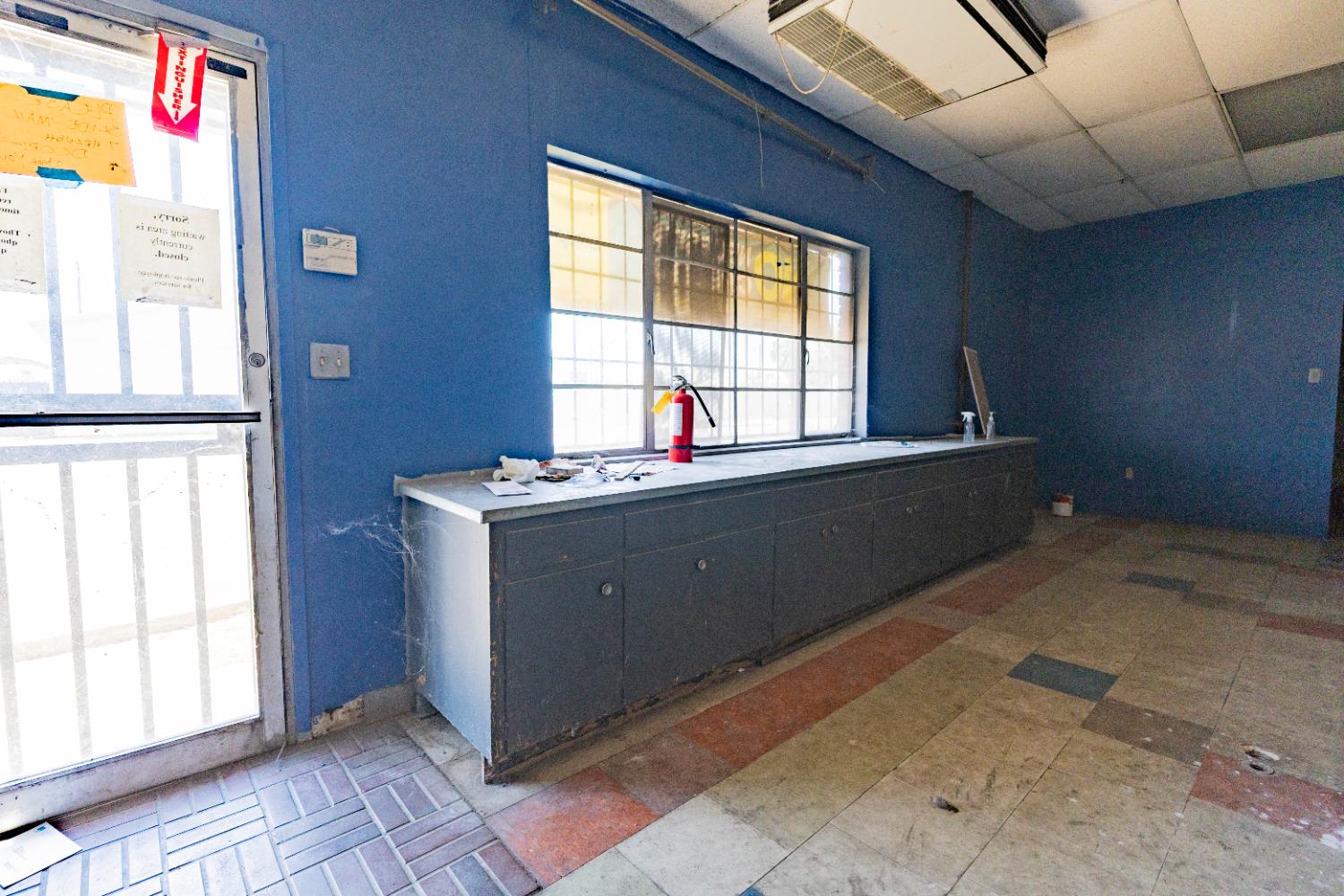 4637 E Turner Ave, Fresno, CA 93702