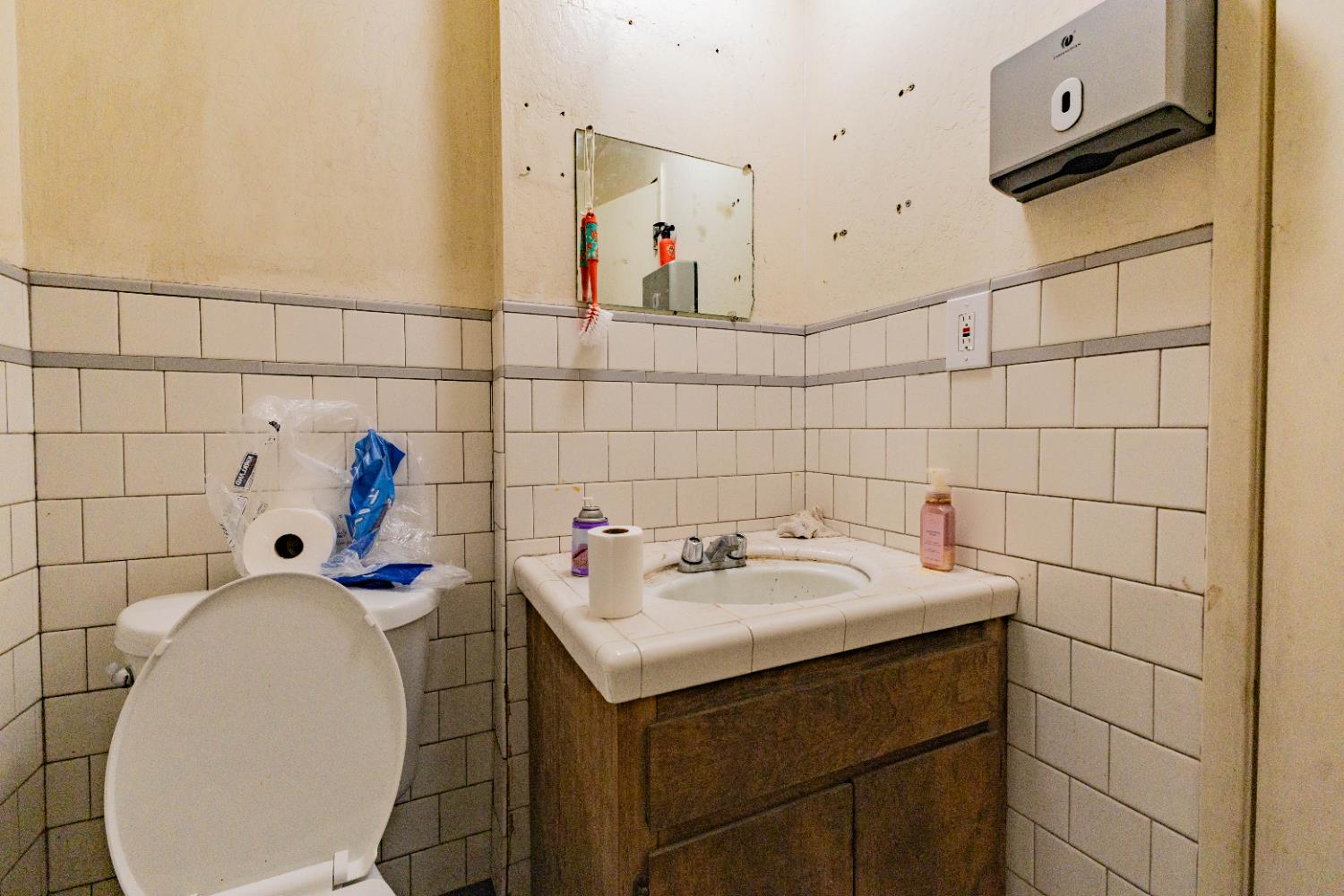 4637 E Turner Ave, Fresno, CA 93702