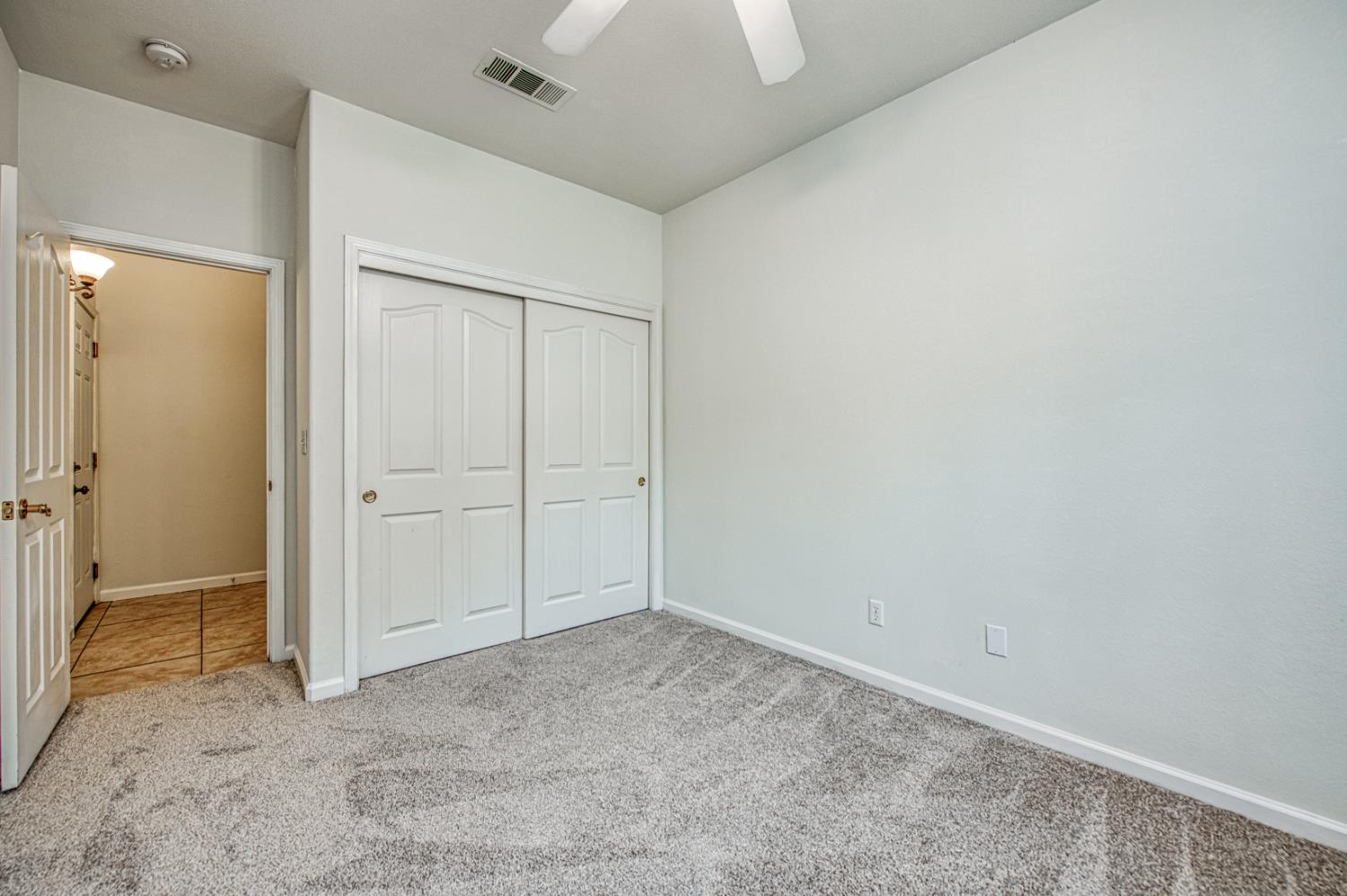 7285 N Cecelia Ave, Fresno, CA 93722