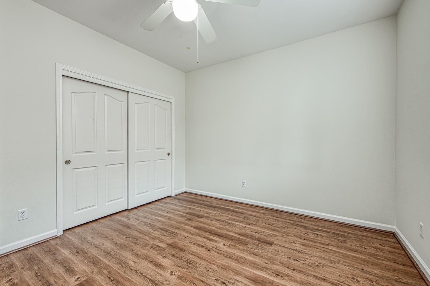 7285 N Cecelia Ave, Fresno, CA 93722