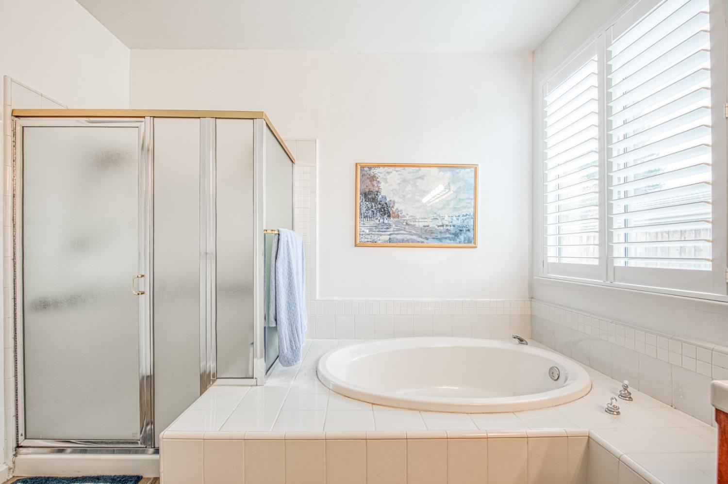 7285 N Cecelia Ave, Fresno, CA 93722