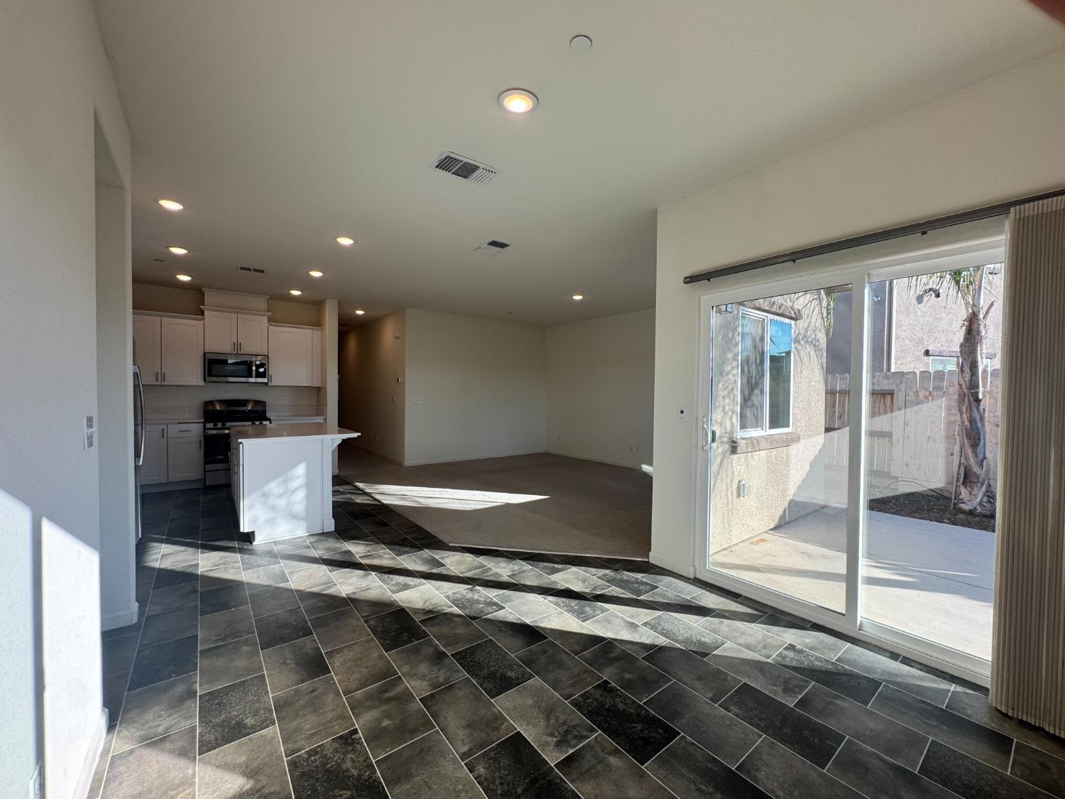 4271 Freemark Ave, Merced, CA 95348