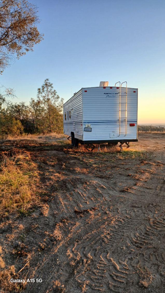 37 38 Lynx Ln, Prather, CA 93651