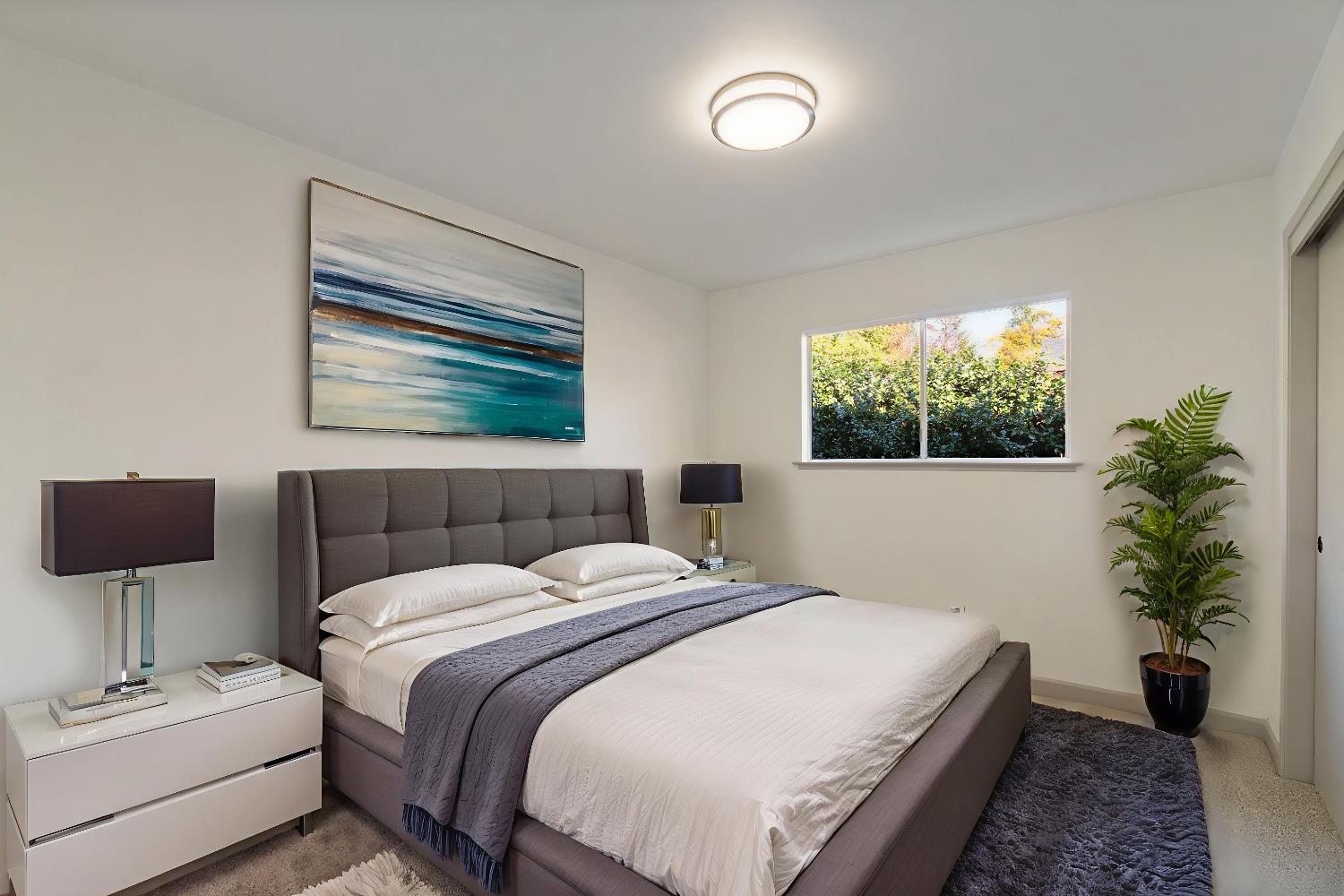 24 Sunnyside Ave, Clovis, CA 93611