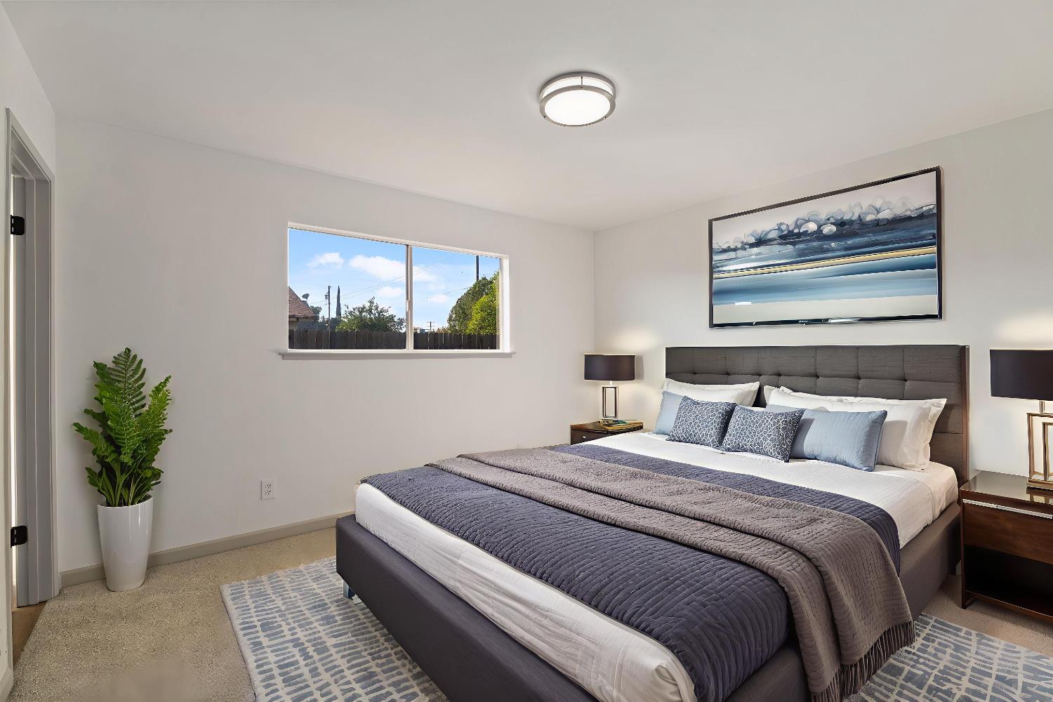 24 Sunnyside Ave, Clovis, CA 93611