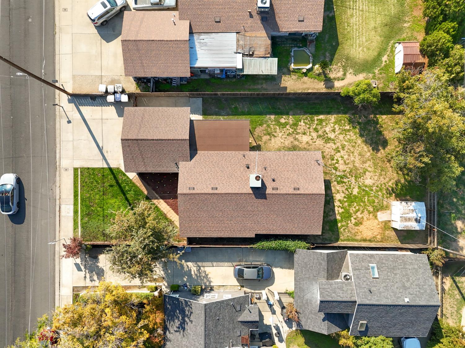 24 Sunnyside Ave, Clovis, CA 93611