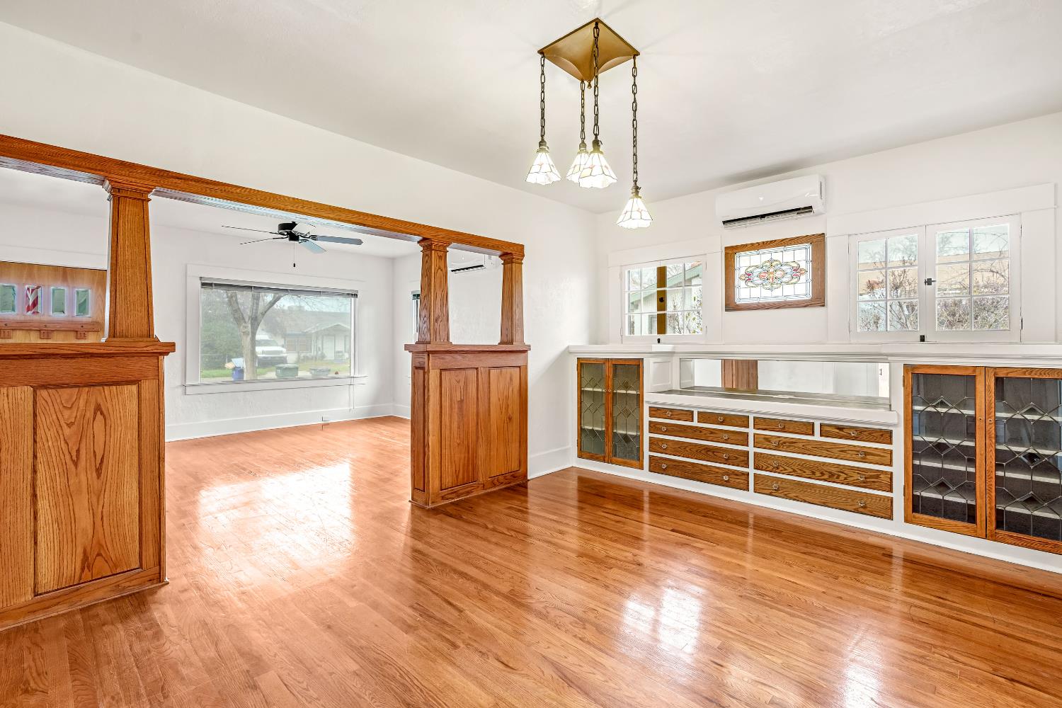 1912 N Vagedes Ave, Fresno, CA 93705