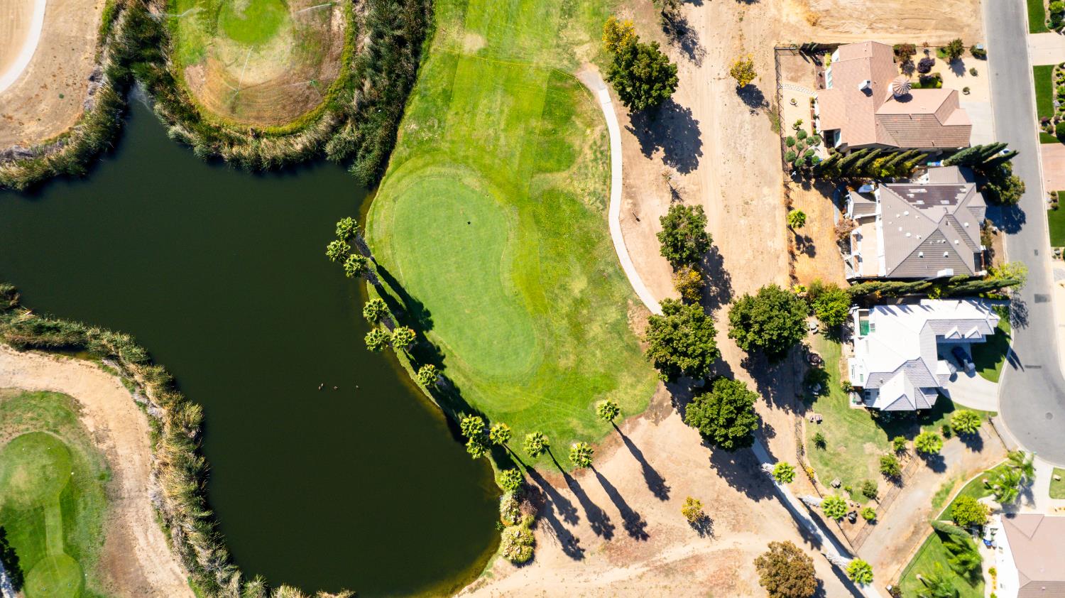 8360 Lakeshore, Chowchilla, CA 93610