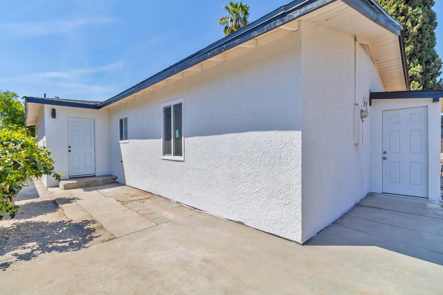 227 E Pine, Fresno, CA 93728