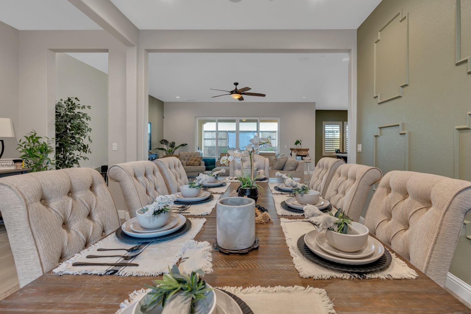 1053 Beaver Pond, Madera, CA 93636