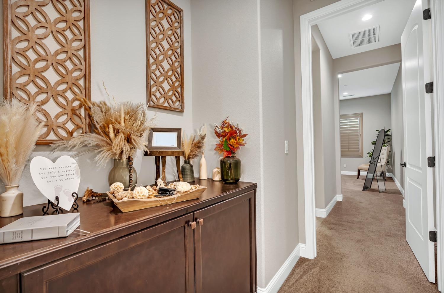 1053 Beaver Pond, Madera, CA 93636