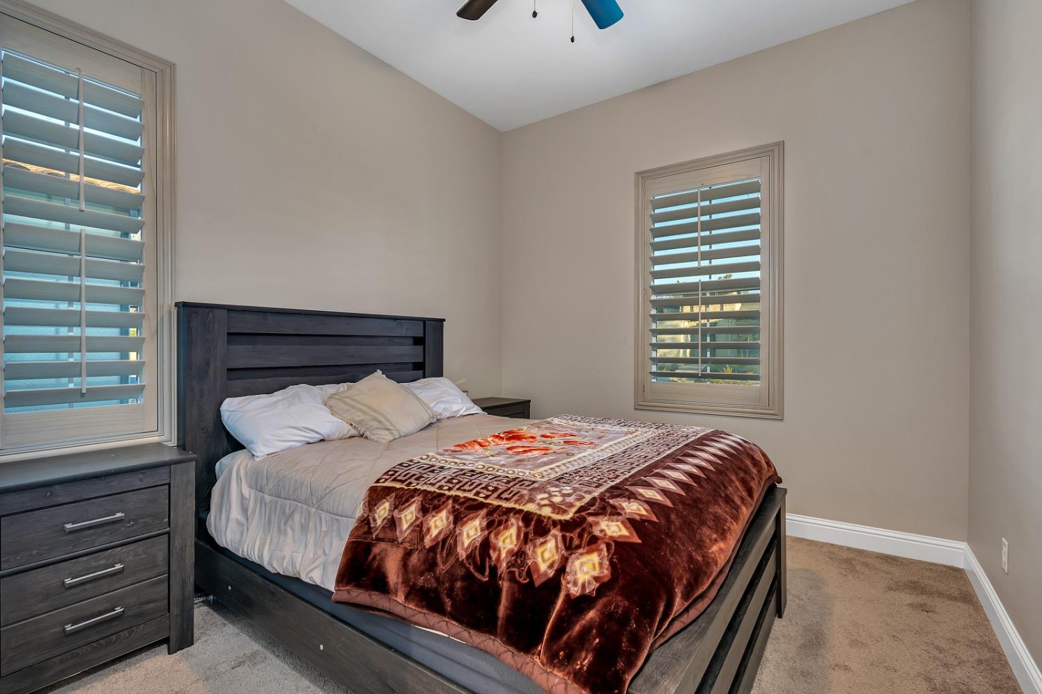 1053 Beaver Pond, Madera, CA 93636