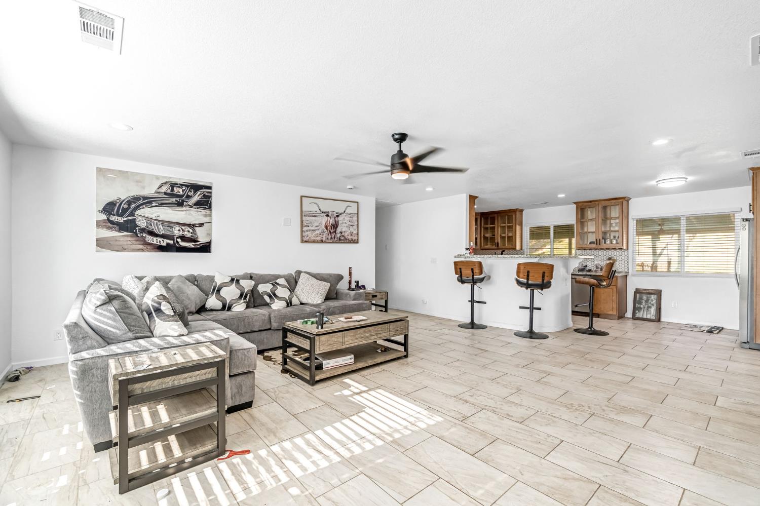 34045 George Smith Rd, Yokuts Valley, CA 93675