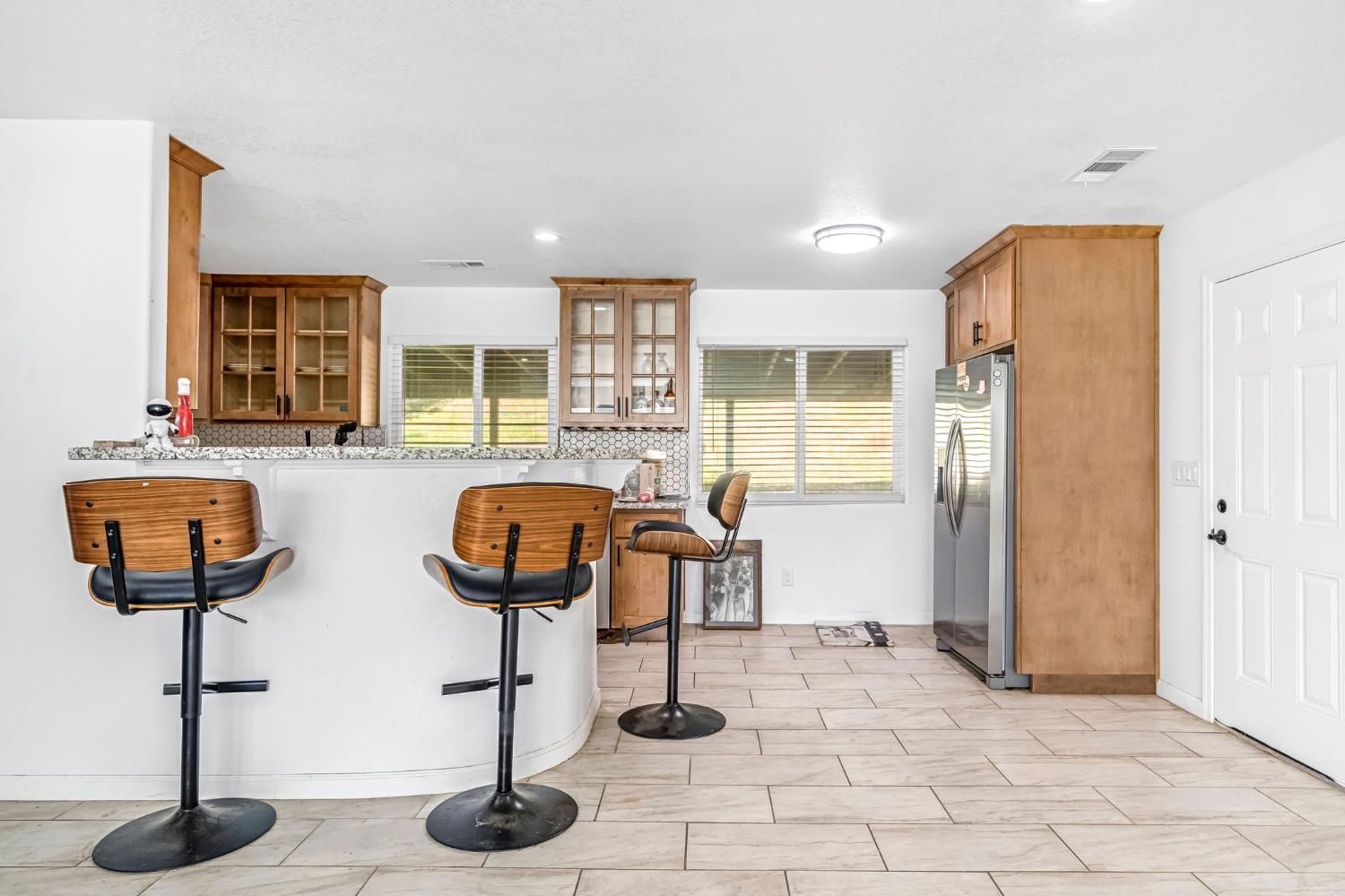 34045 George Smith Rd, Yokuts Valley, CA 93675