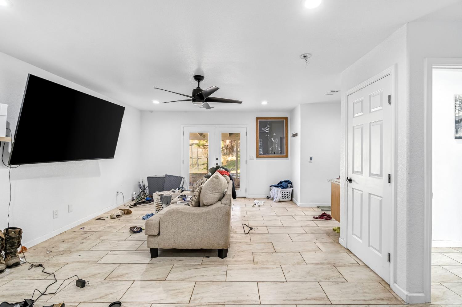 34045 George Smith Rd, Yokuts Valley, CA 93675