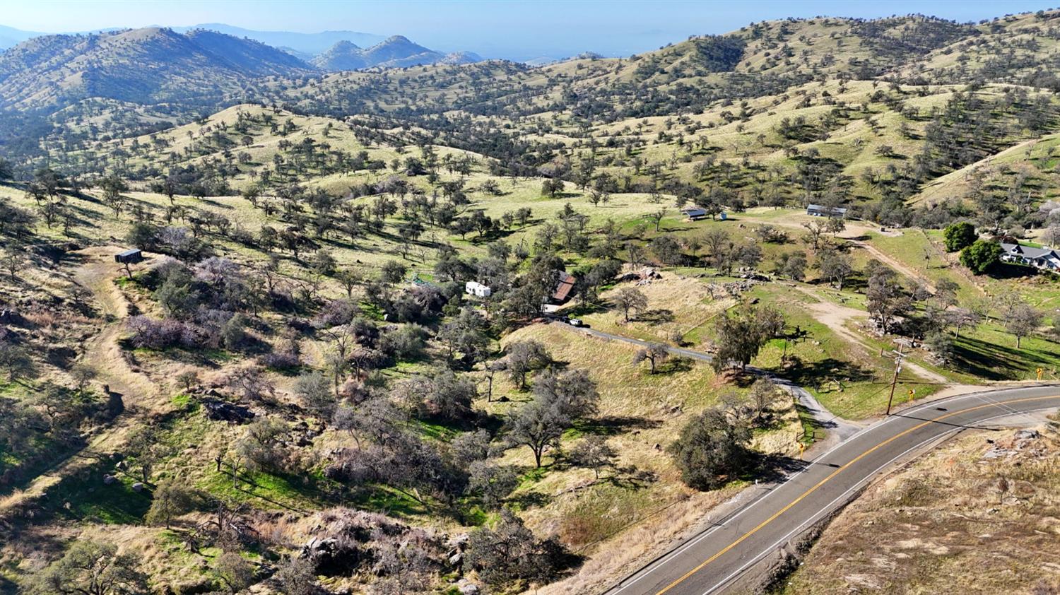 34045 George Smith Rd, Yokuts Valley, CA 93675