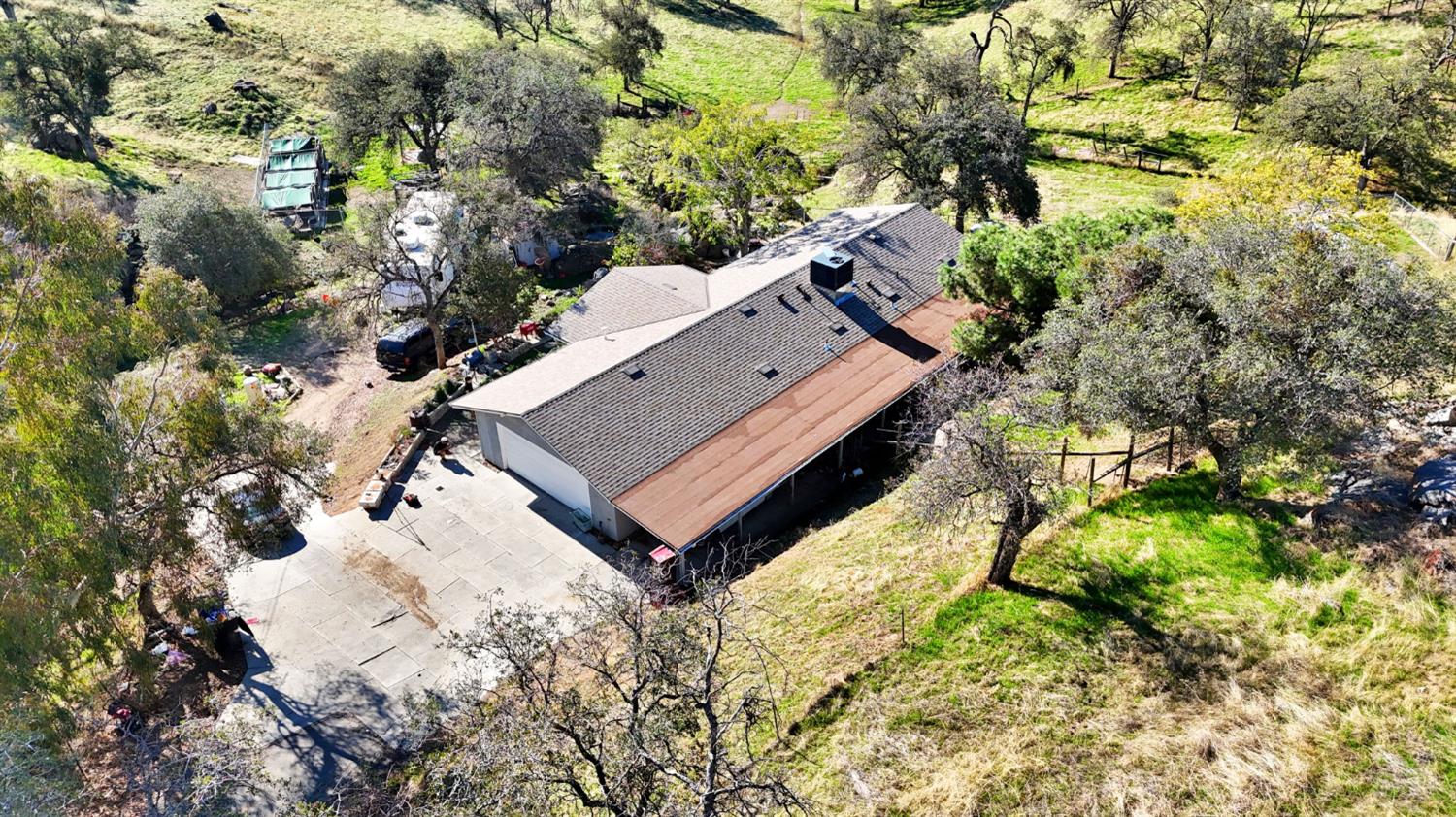 34045 George Smith Rd, Yokuts Valley, CA 93675