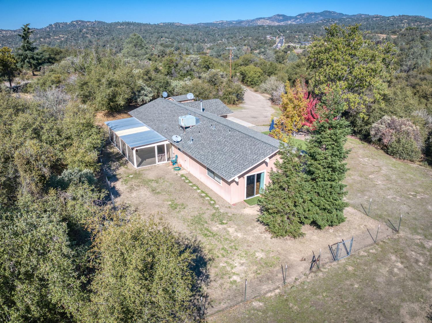 31623 Buck Run Ln, Coarsegold, CA 93614