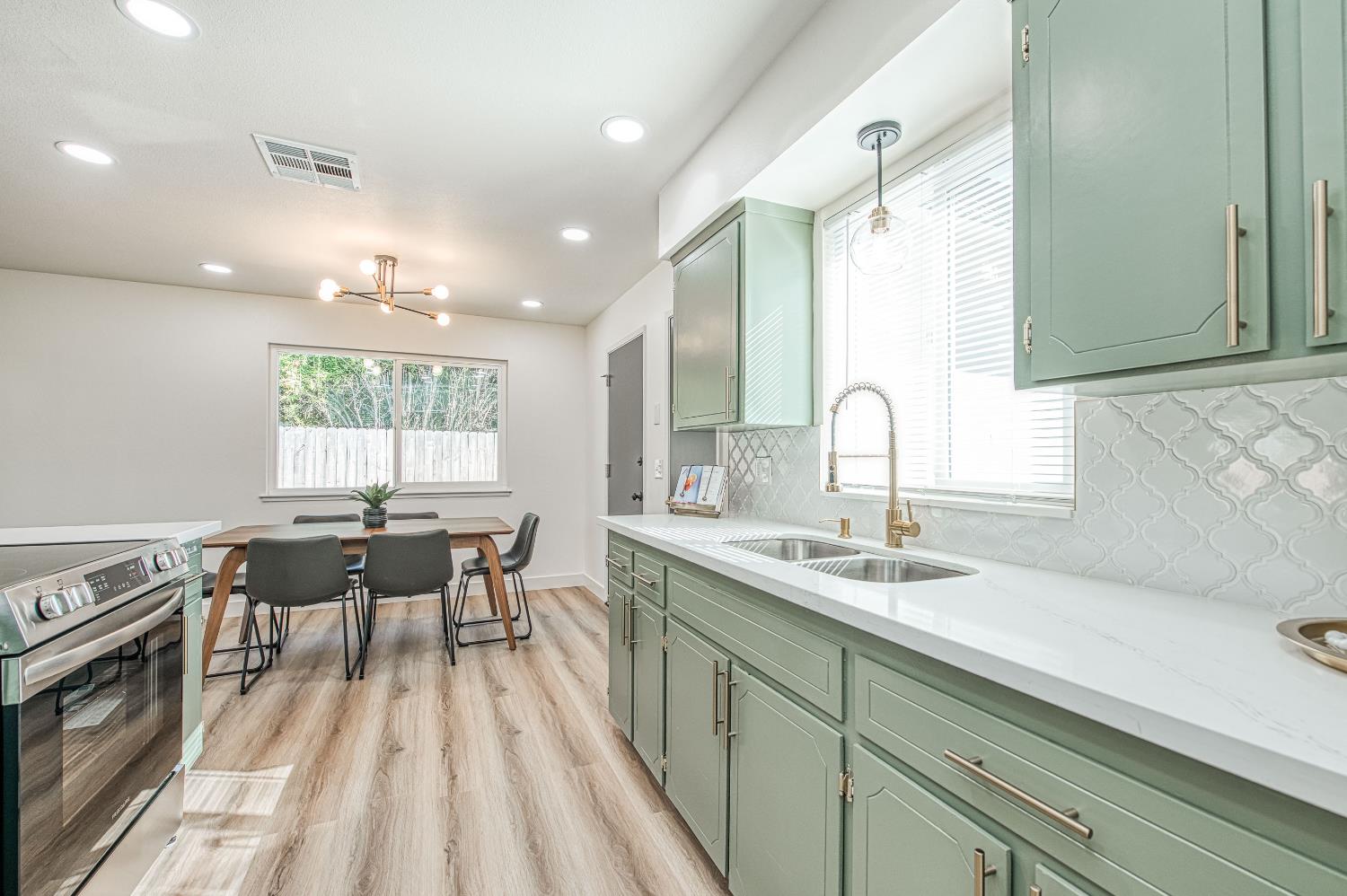 1747 Gettysburg, Clovis, CA 93611