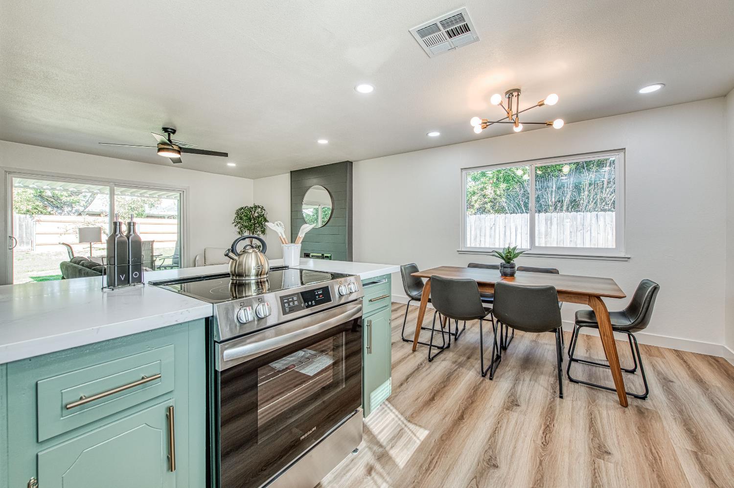 1747 Gettysburg, Clovis, CA 93611