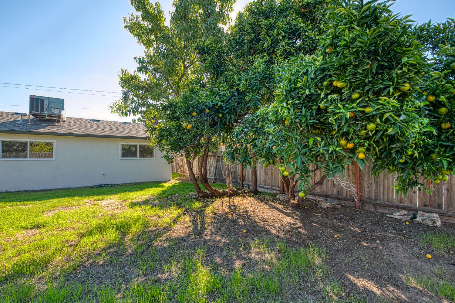 1747 Gettysburg, Clovis, CA 93611