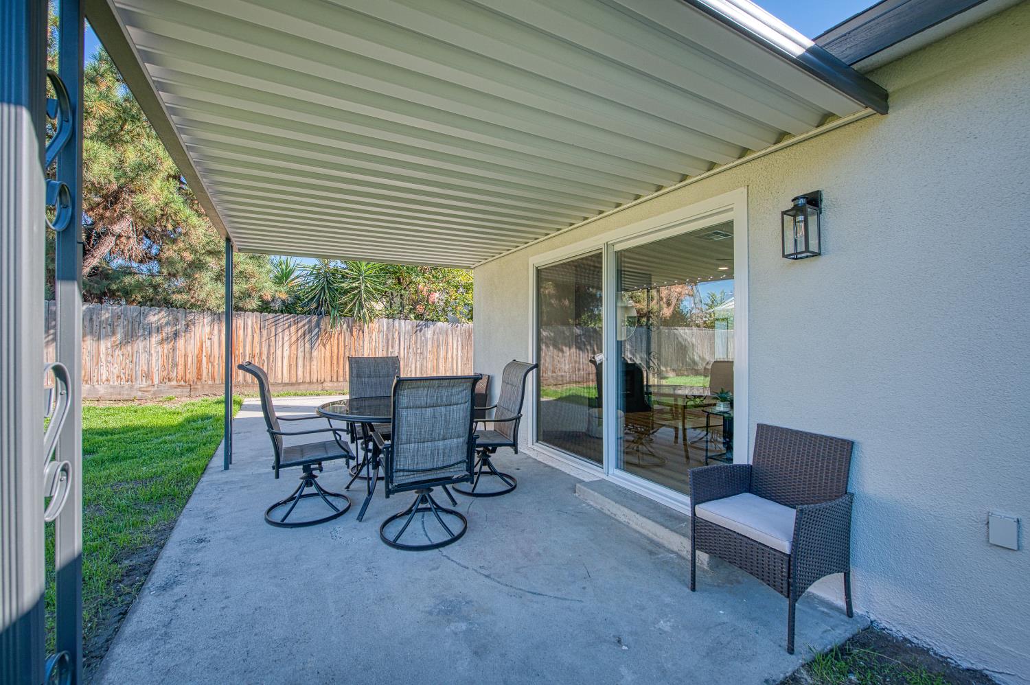 1747 Gettysburg, Clovis, CA 93611