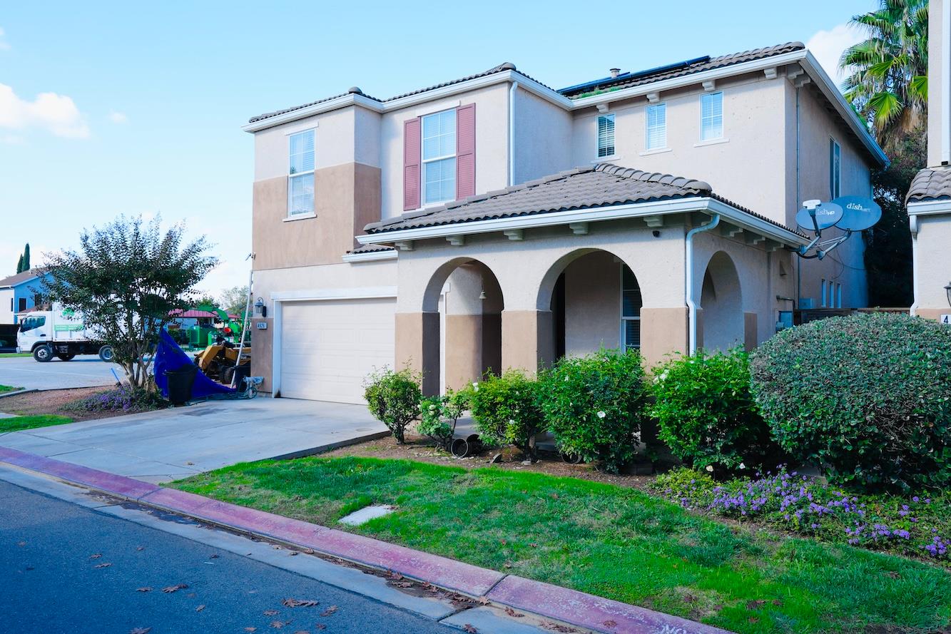 4626 W Javier Way, Fresno, CA 93722
