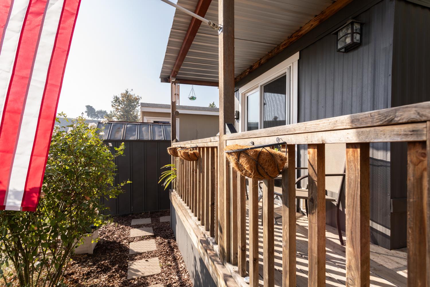 9360 Blackstone #198, Fresno, CA 93720