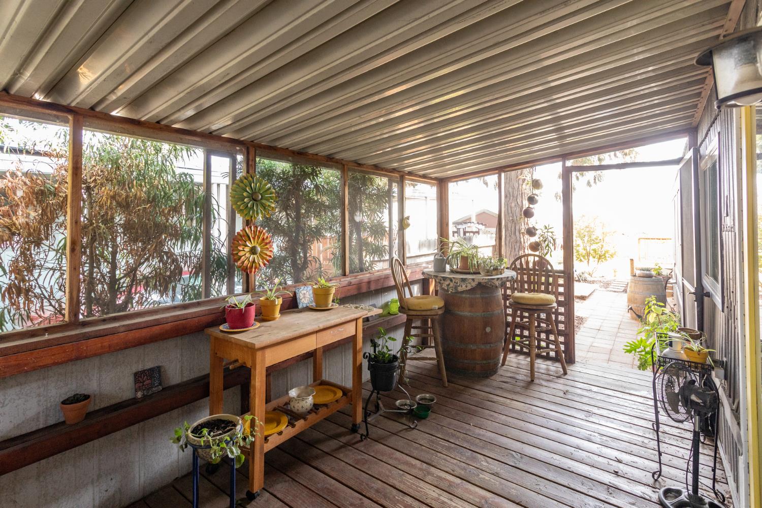 9360 Blackstone #198, Fresno, CA 93720