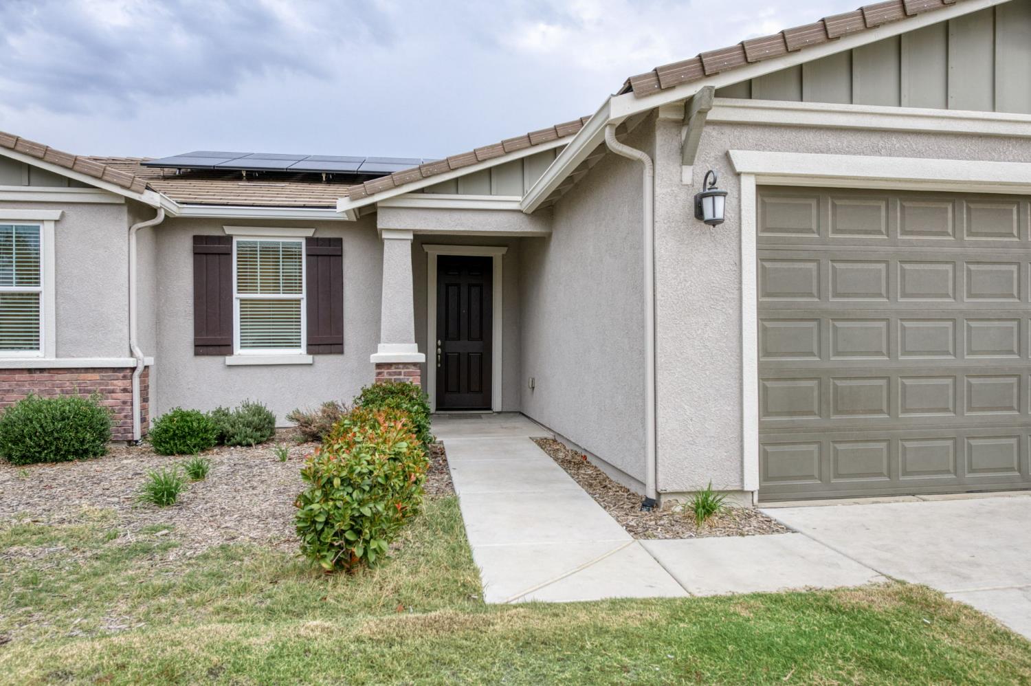 7216 E University Ave, Fresno, CA 93737