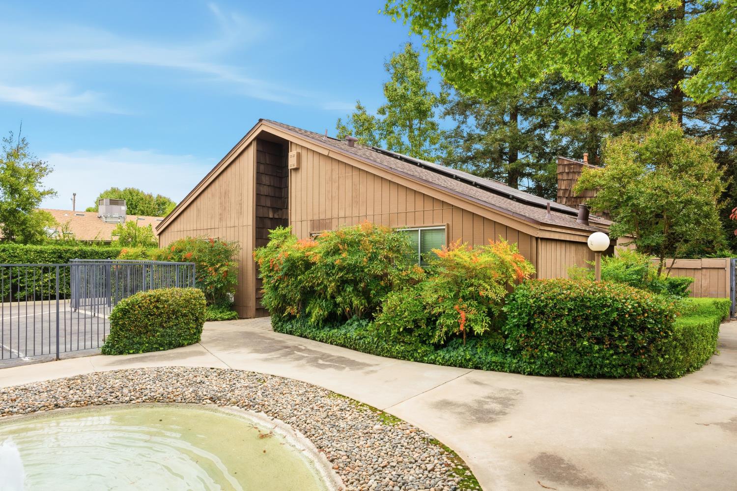 4869 N Harrison Ave #109, Fresno, CA 93704