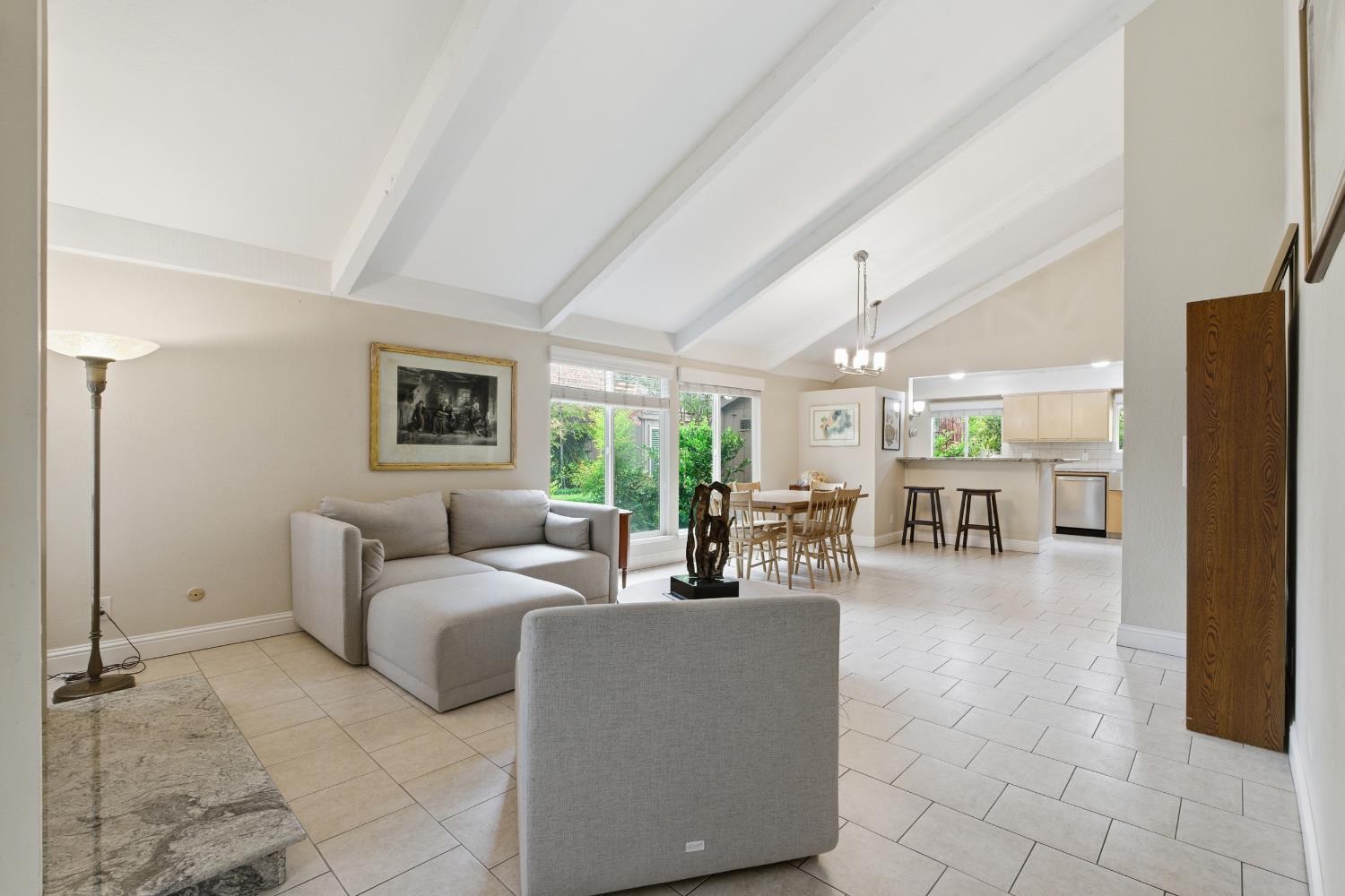 4869 N Harrison Ave #109, Fresno, CA 93704