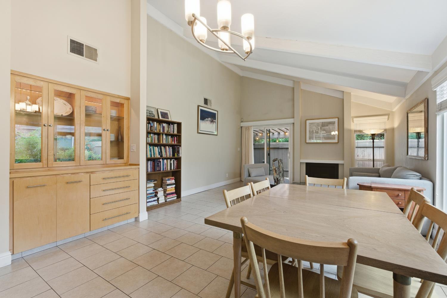 4869 N Harrison Ave #109, Fresno, CA 93704