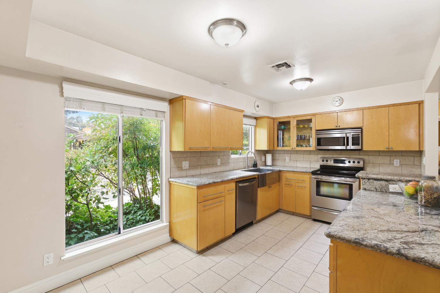 4869 N Harrison Ave #109, Fresno, CA 93704