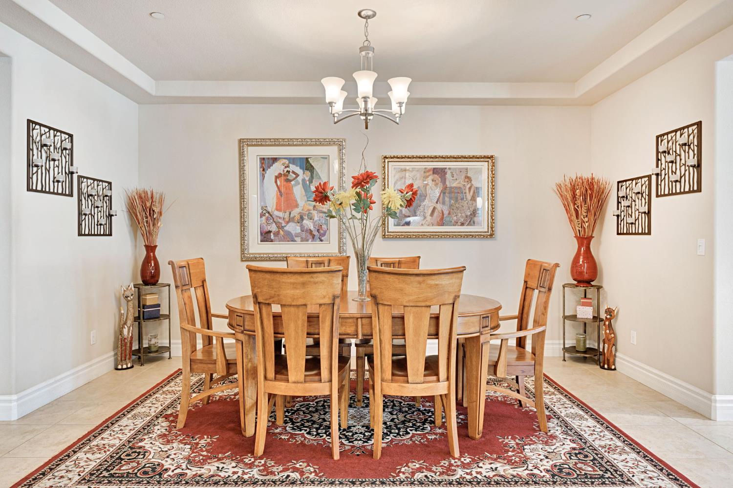 1347 N Redington Ave, Clovis, CA 93619