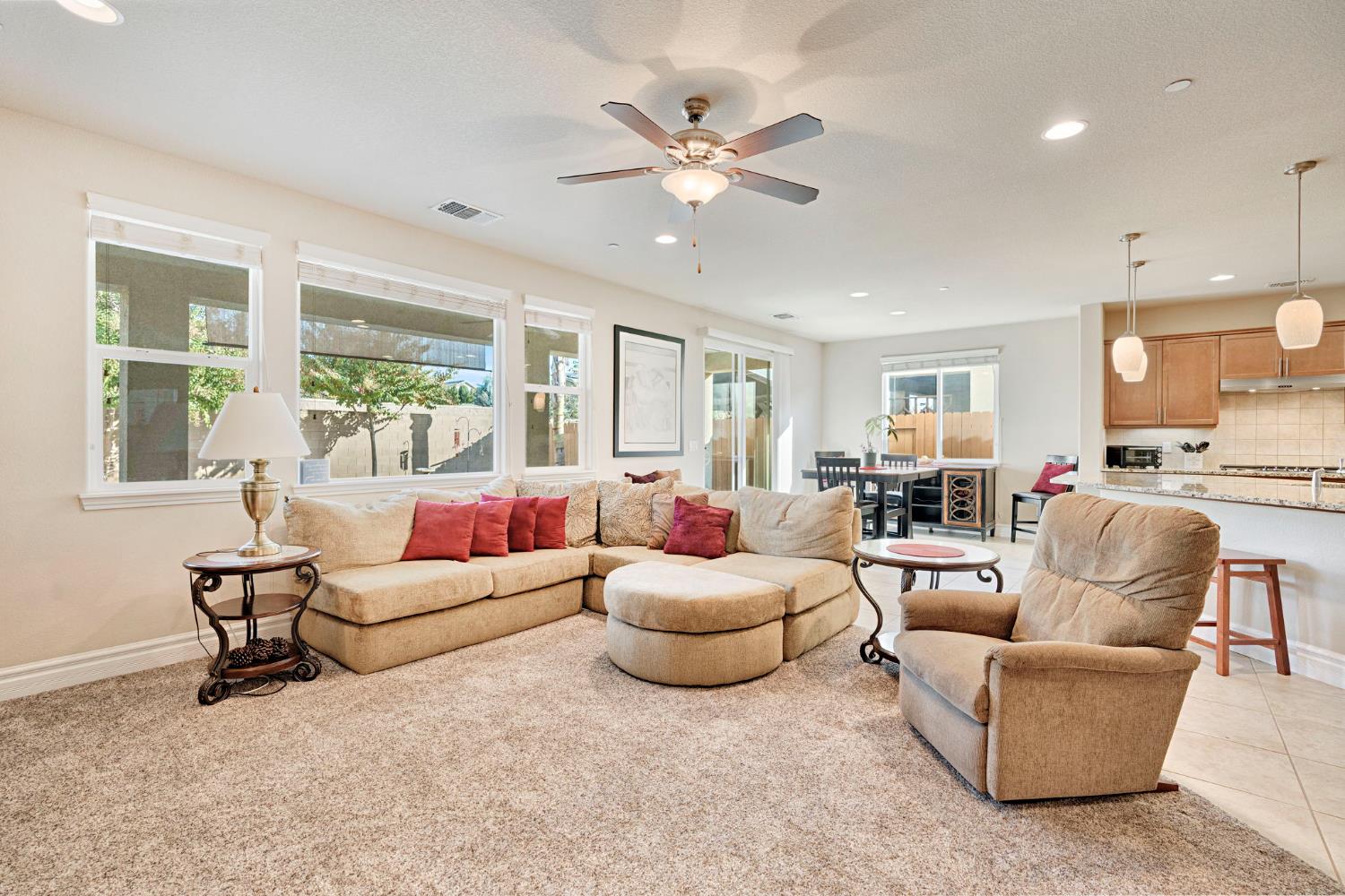 1347 N Redington Ave, Clovis, CA 93619