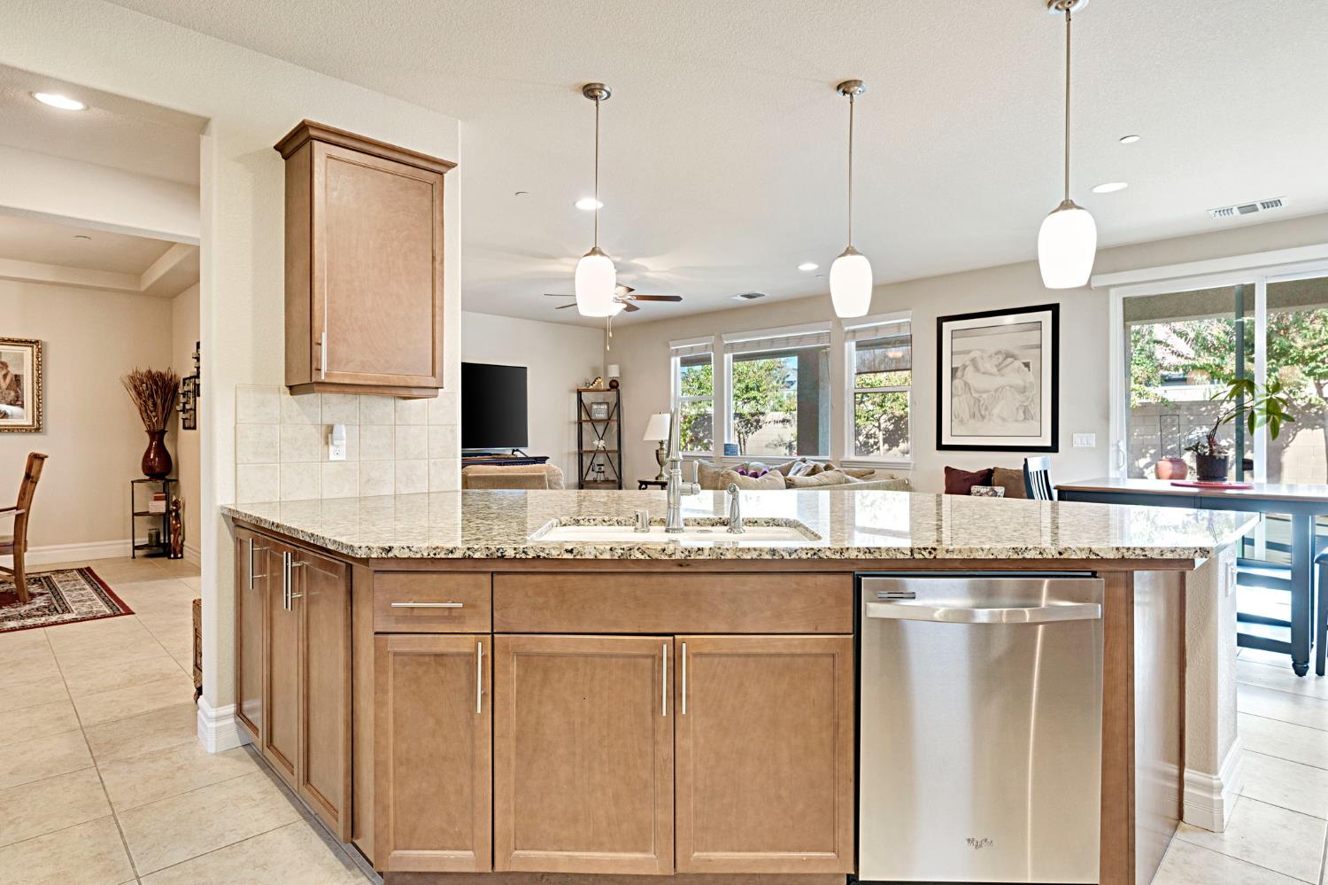 1347 N Redington Ave, Clovis, CA 93619