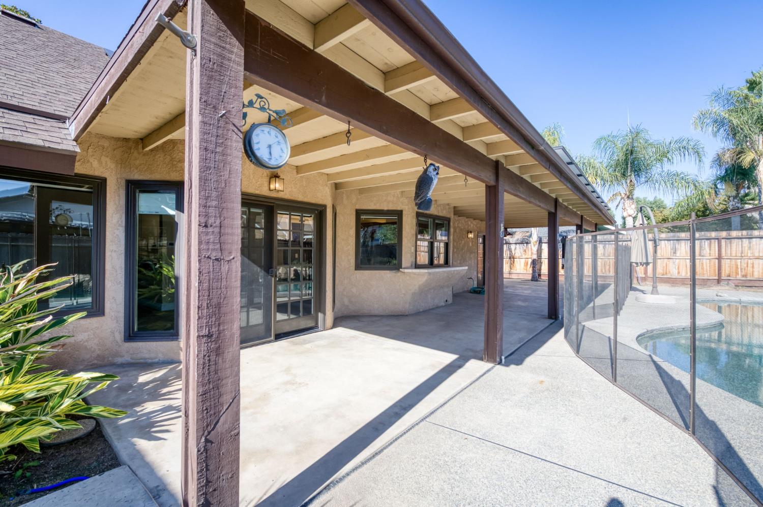 351 W Audubon Dr, Fresno, CA 93711