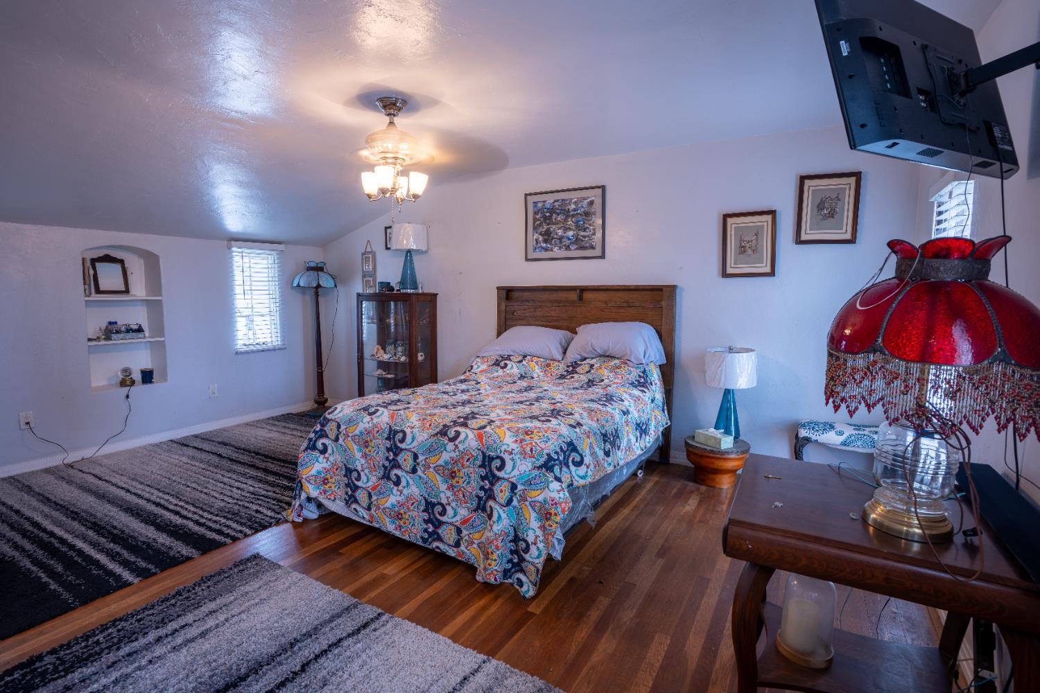 2002 Merced St, Selma, CA 93662