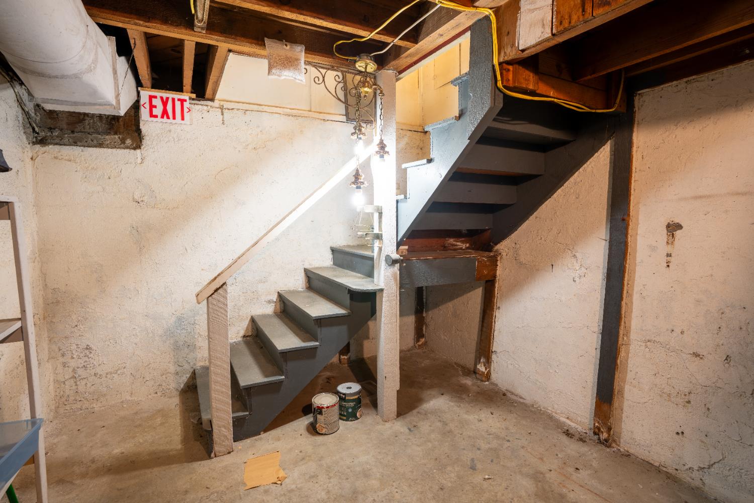 2002 Merced St, Selma, CA 93662