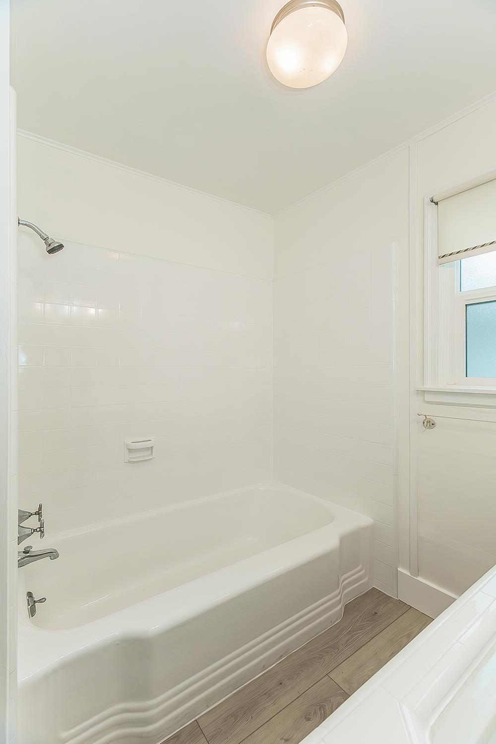 2828 E St, Selma, CA 93662