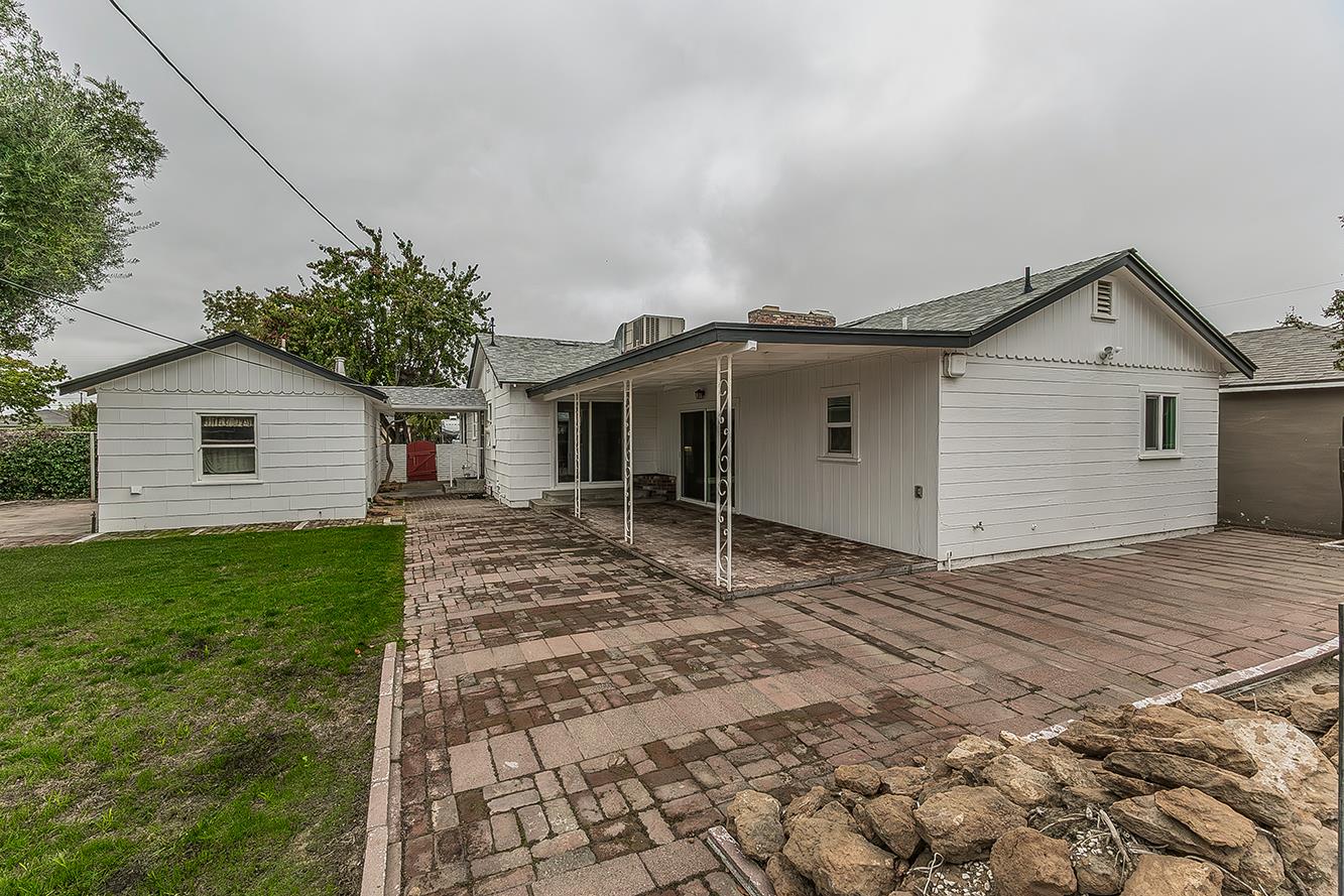 2828 E St, Selma, CA 93662